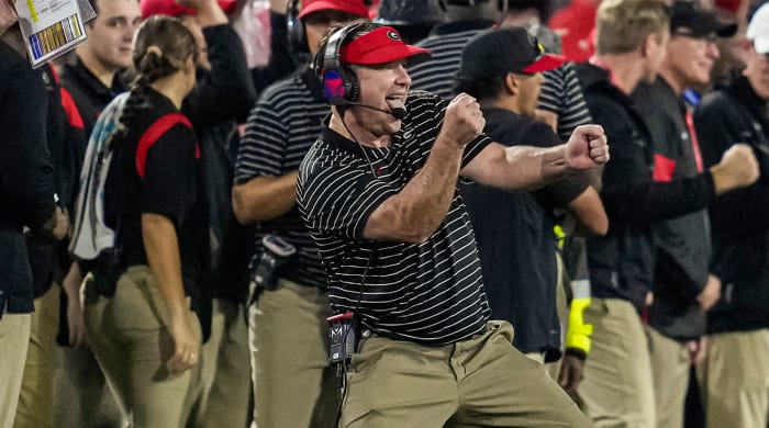 Kirby Smart celebrates Georgia’s win vs. Tennessee.